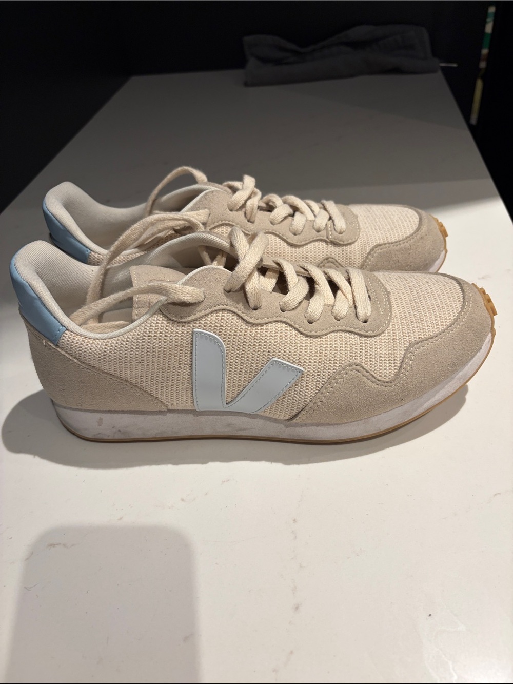 Veja Women's Cream Sneakers with Light Blue Accents